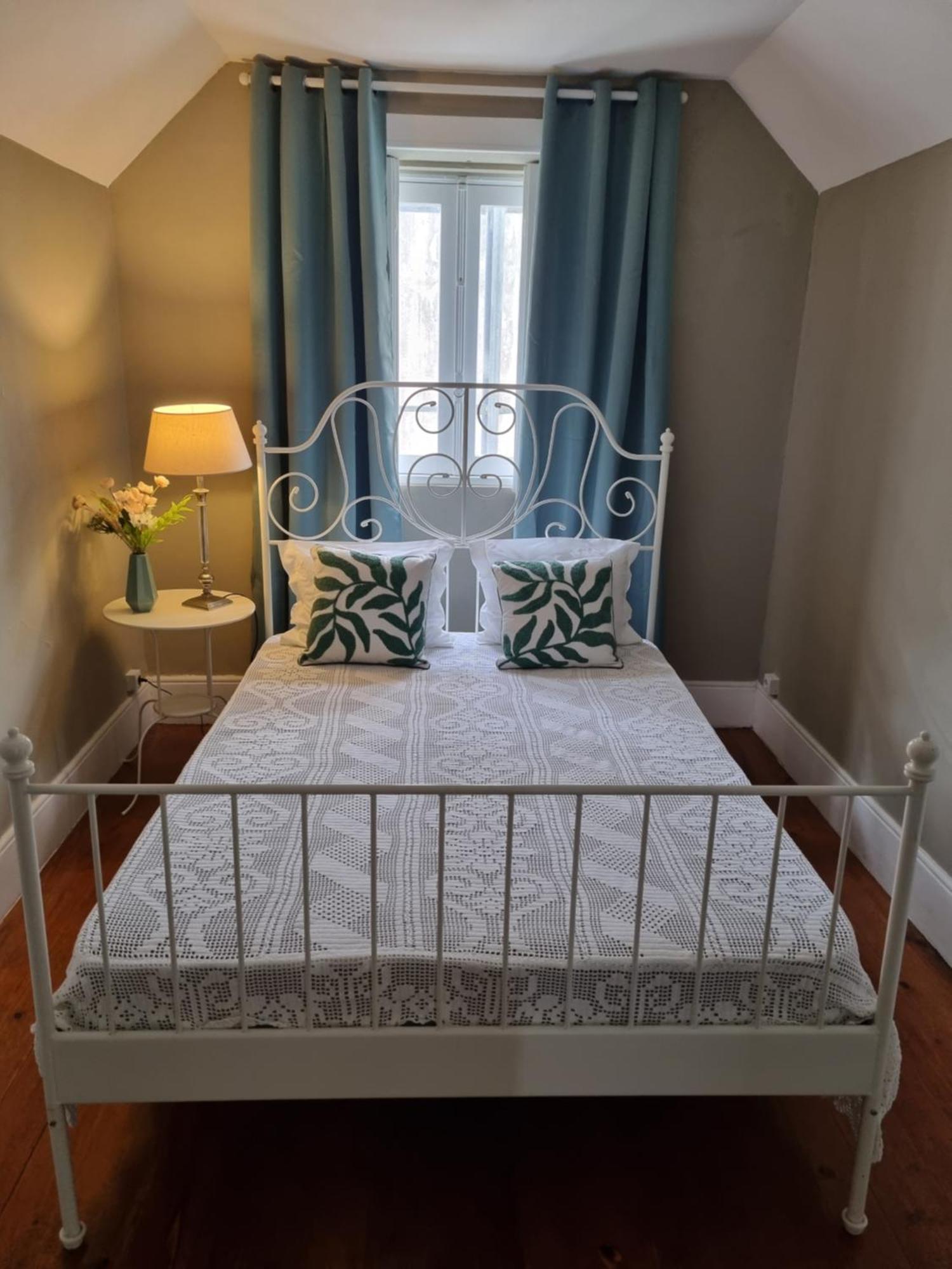 מטוסיניוס Vintage Beach House מראה חיצוני תמונה