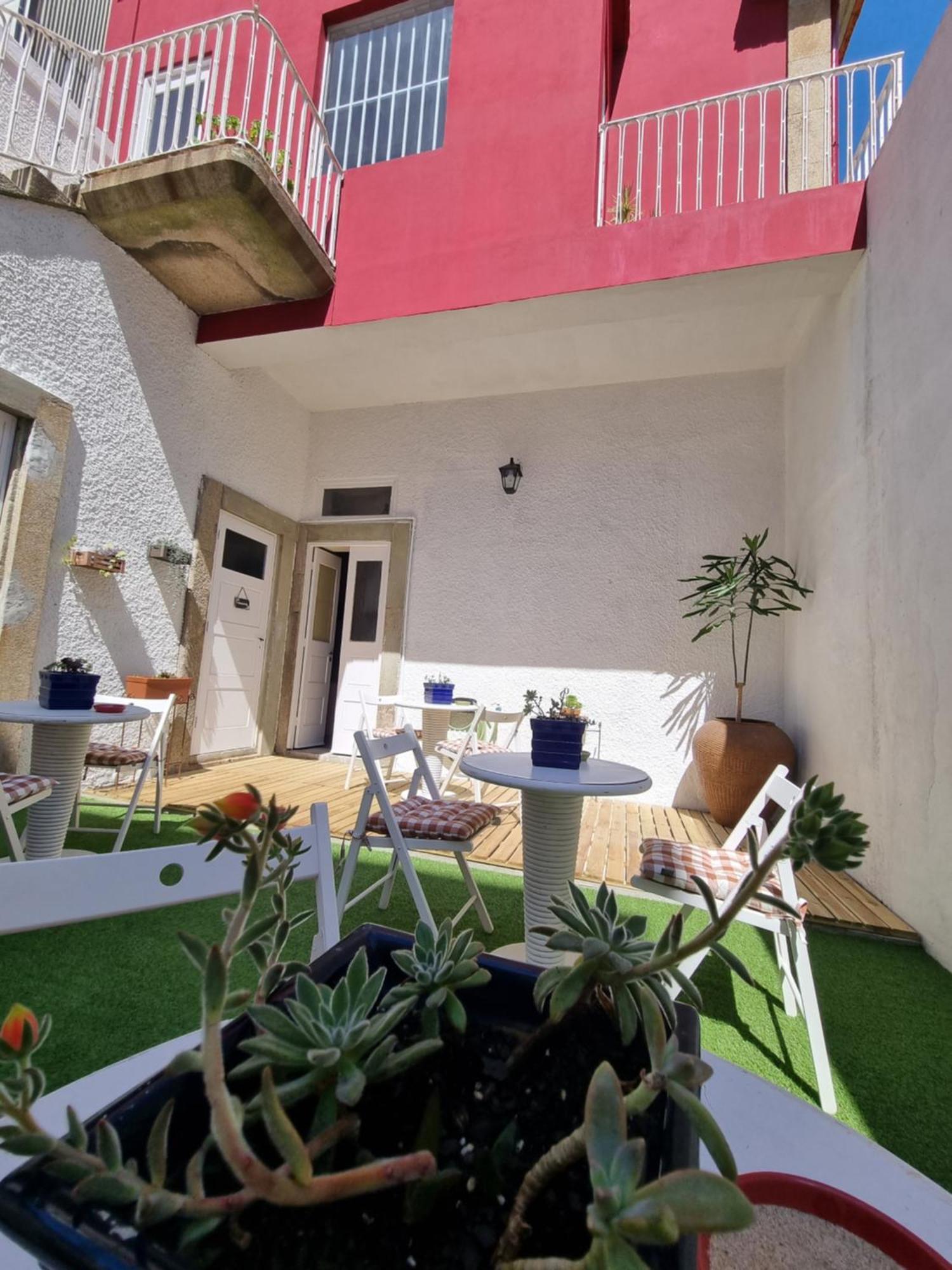 מטוסיניוס Vintage Beach House מראה חיצוני תמונה